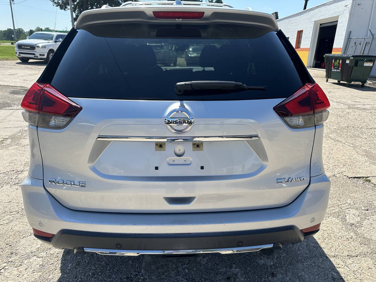 Nissan Rogue Sv Awd 4dr Crossover
