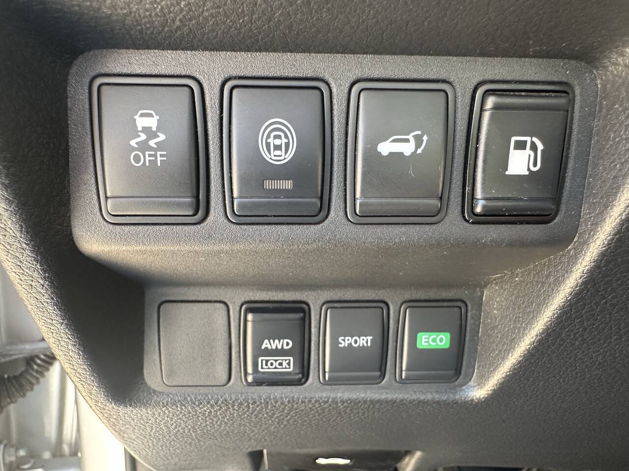 Nissan Rogue Sv Awd 4dr Crossover
