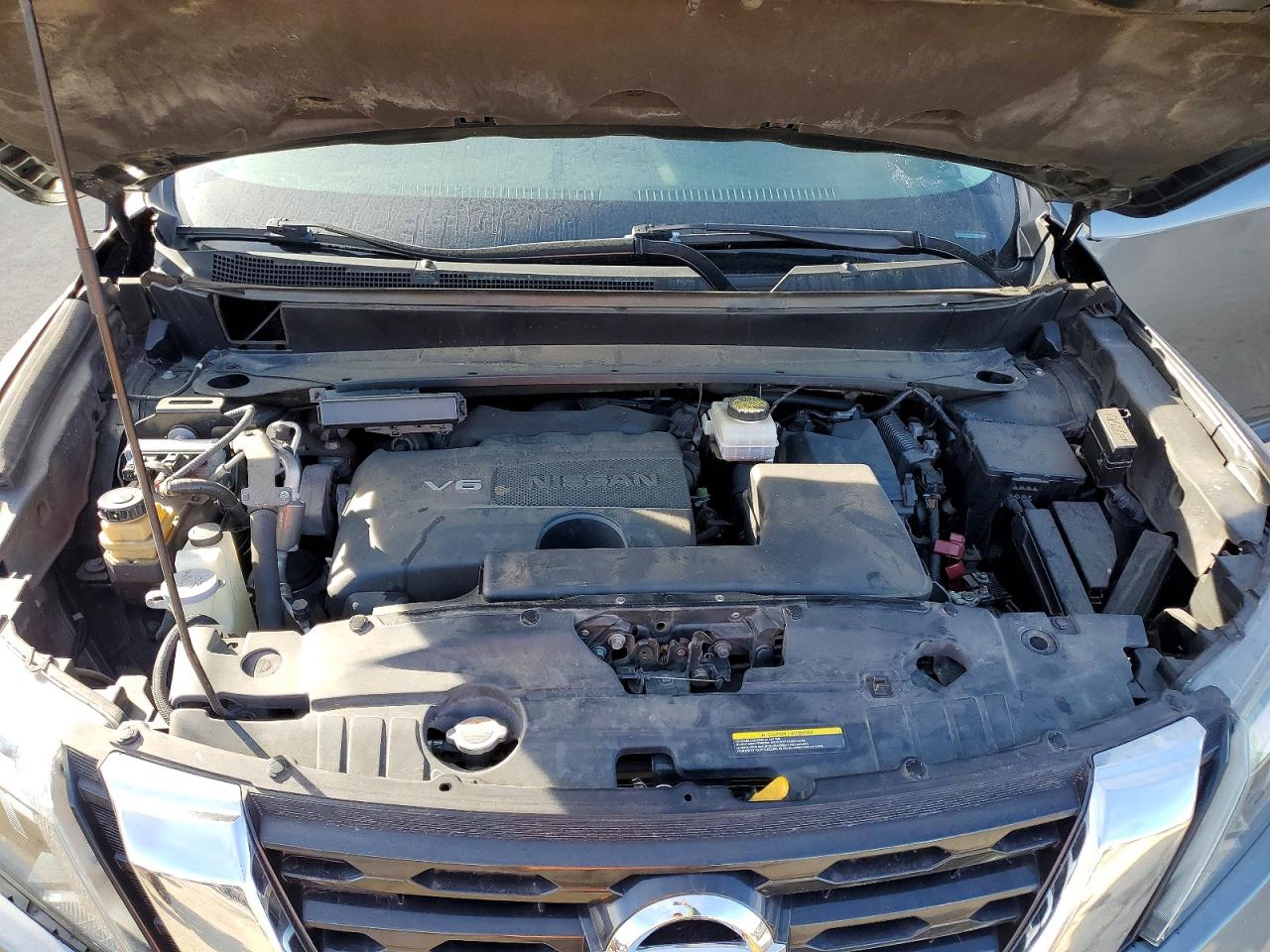 Nissan Pathfinder S