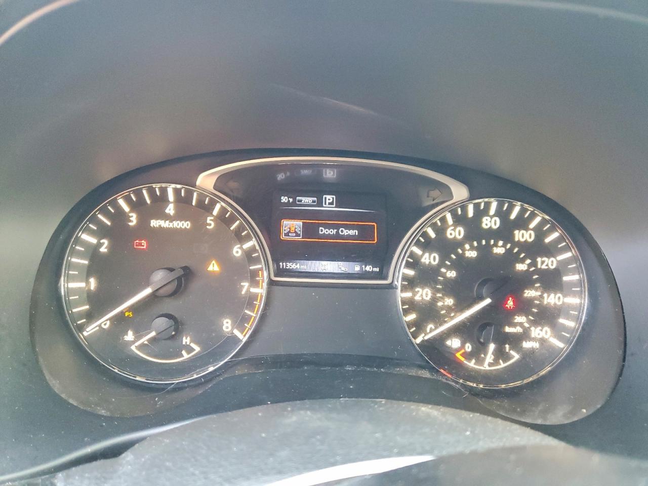 Nissan Pathfinder S