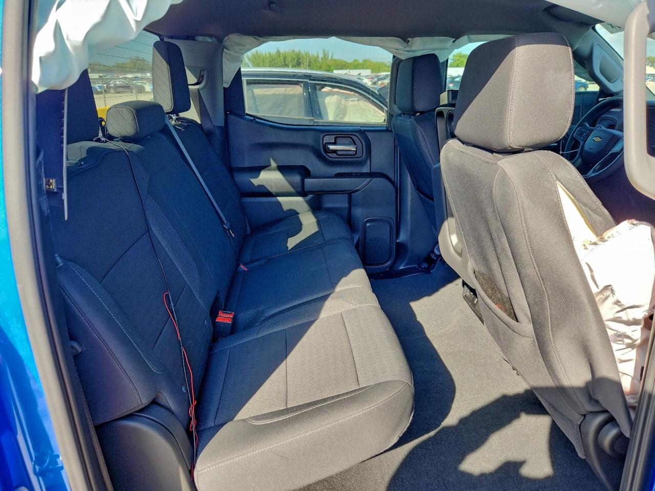Chevrolet Silverado C1500 Custom