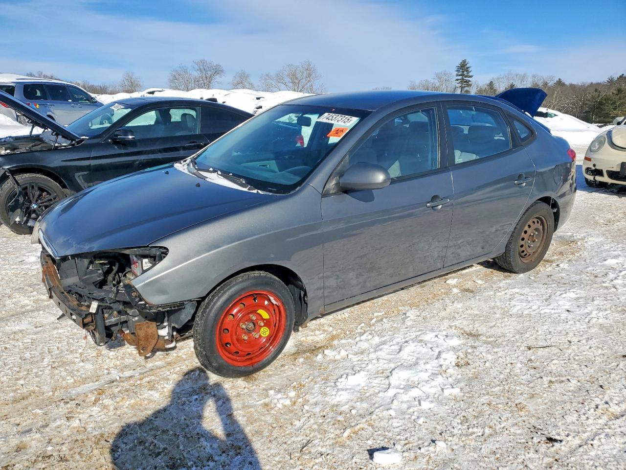 Salvage Hyundai ELANTRA Image