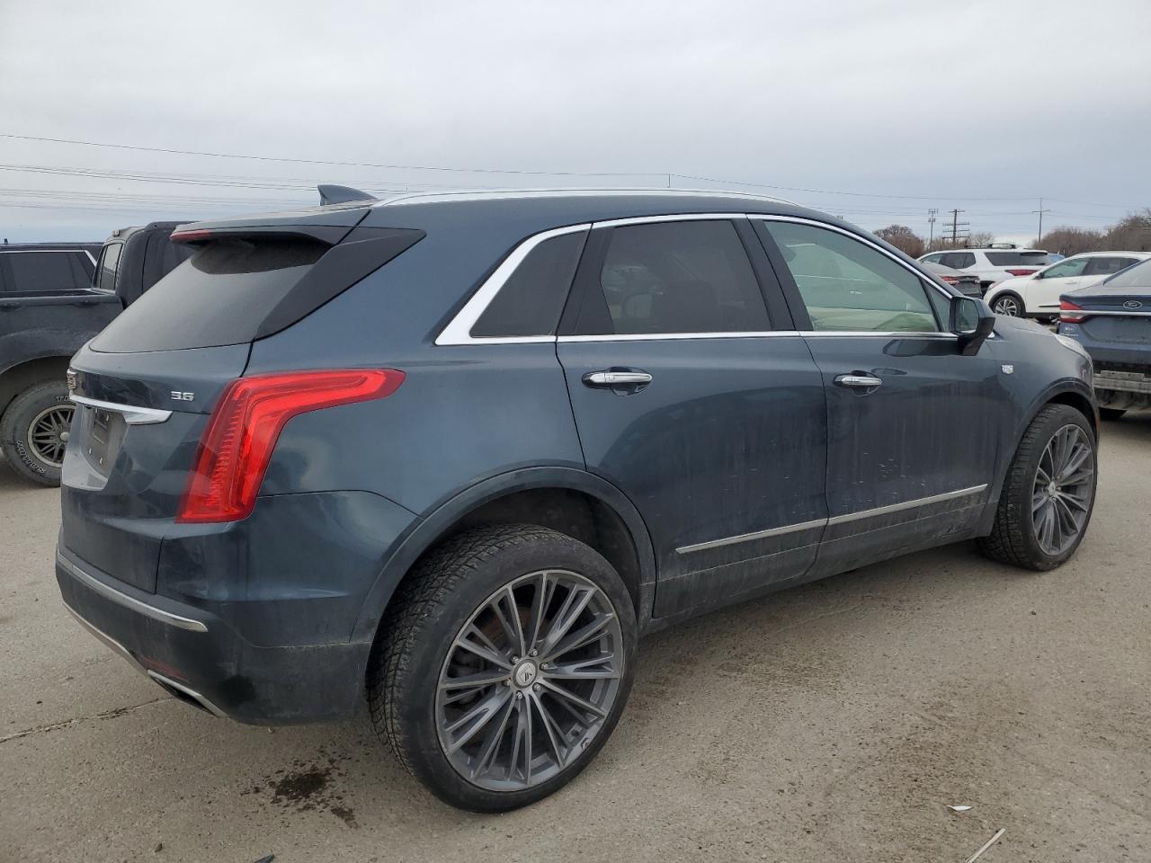 Cadillac XT5 Platinum