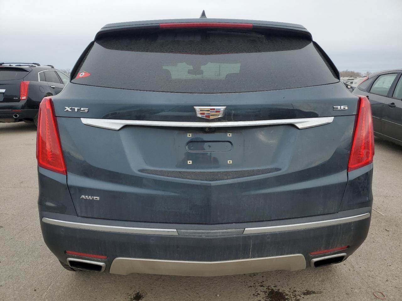 Cadillac XT5 Platinum
