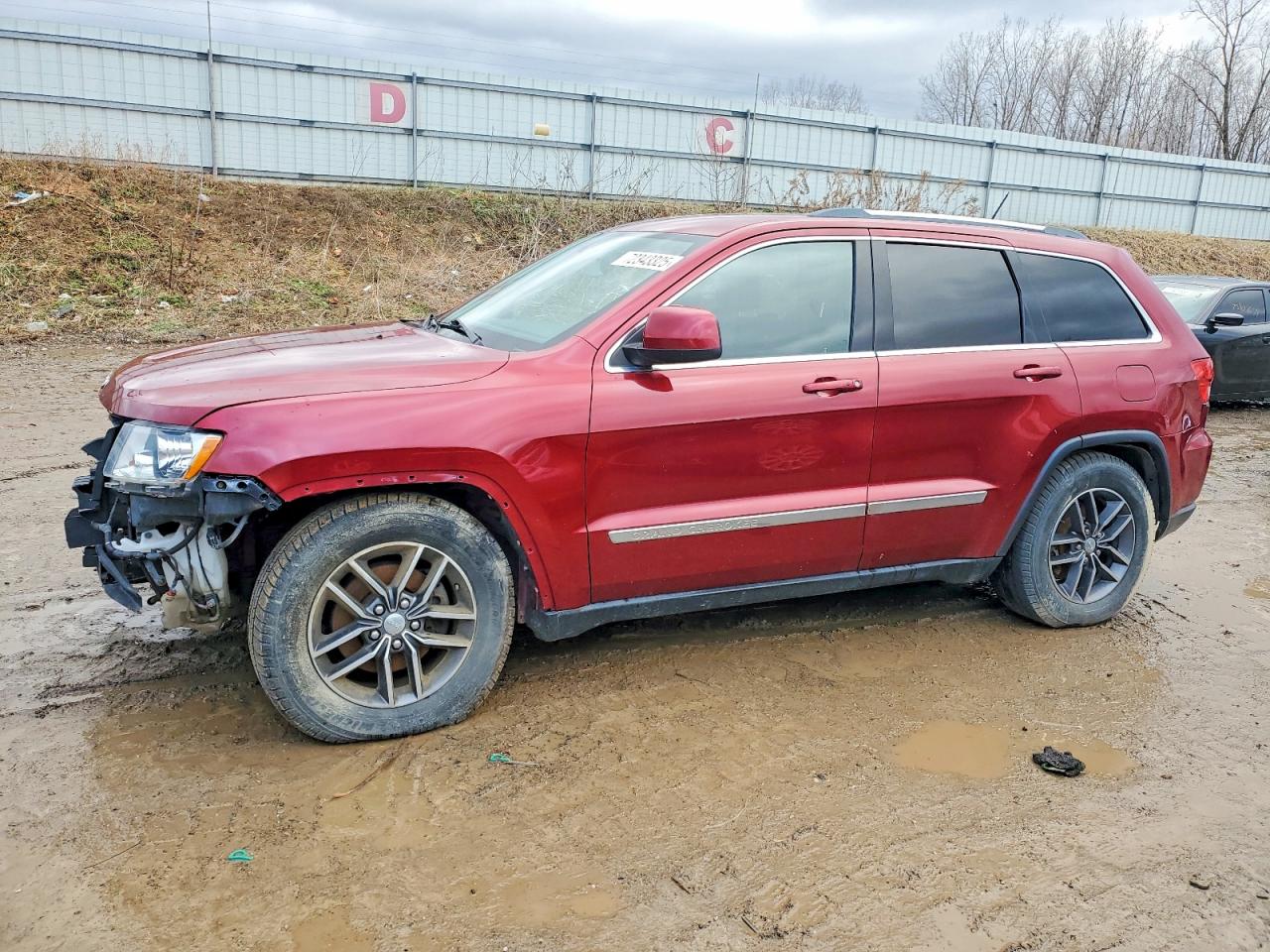 Salvage Jeep Grand Cherokee Image