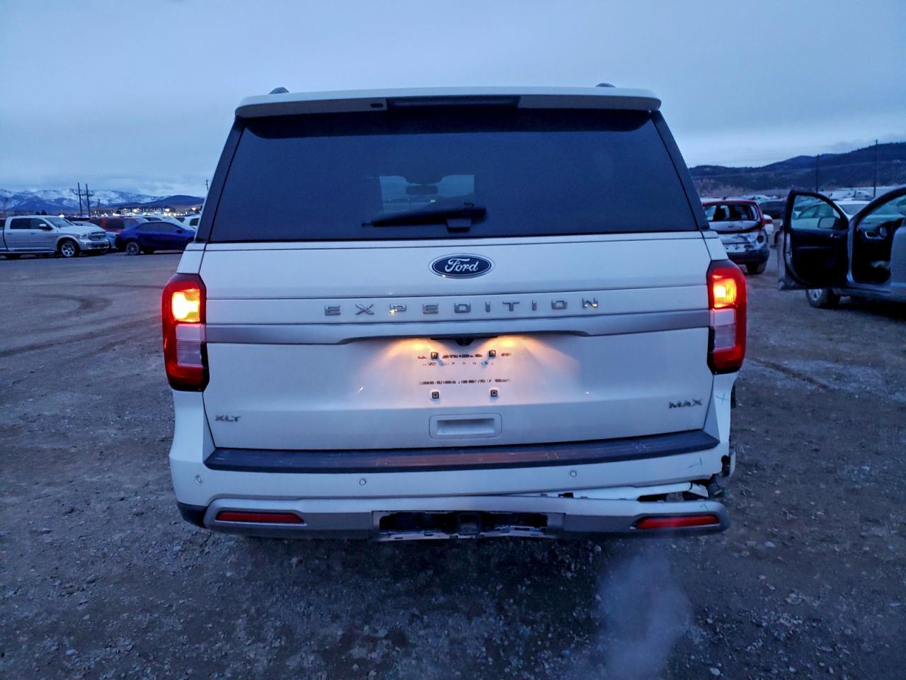 Ford Expedition Max Xlt