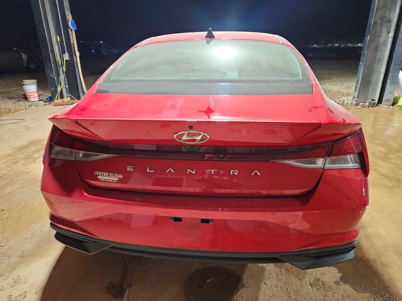 Hyundai ELANTRA Sel