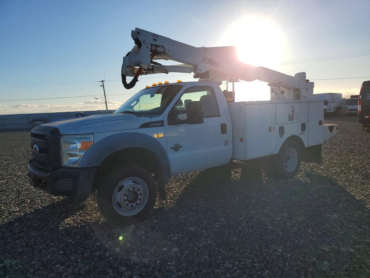 Salvage Ford F-550 Image