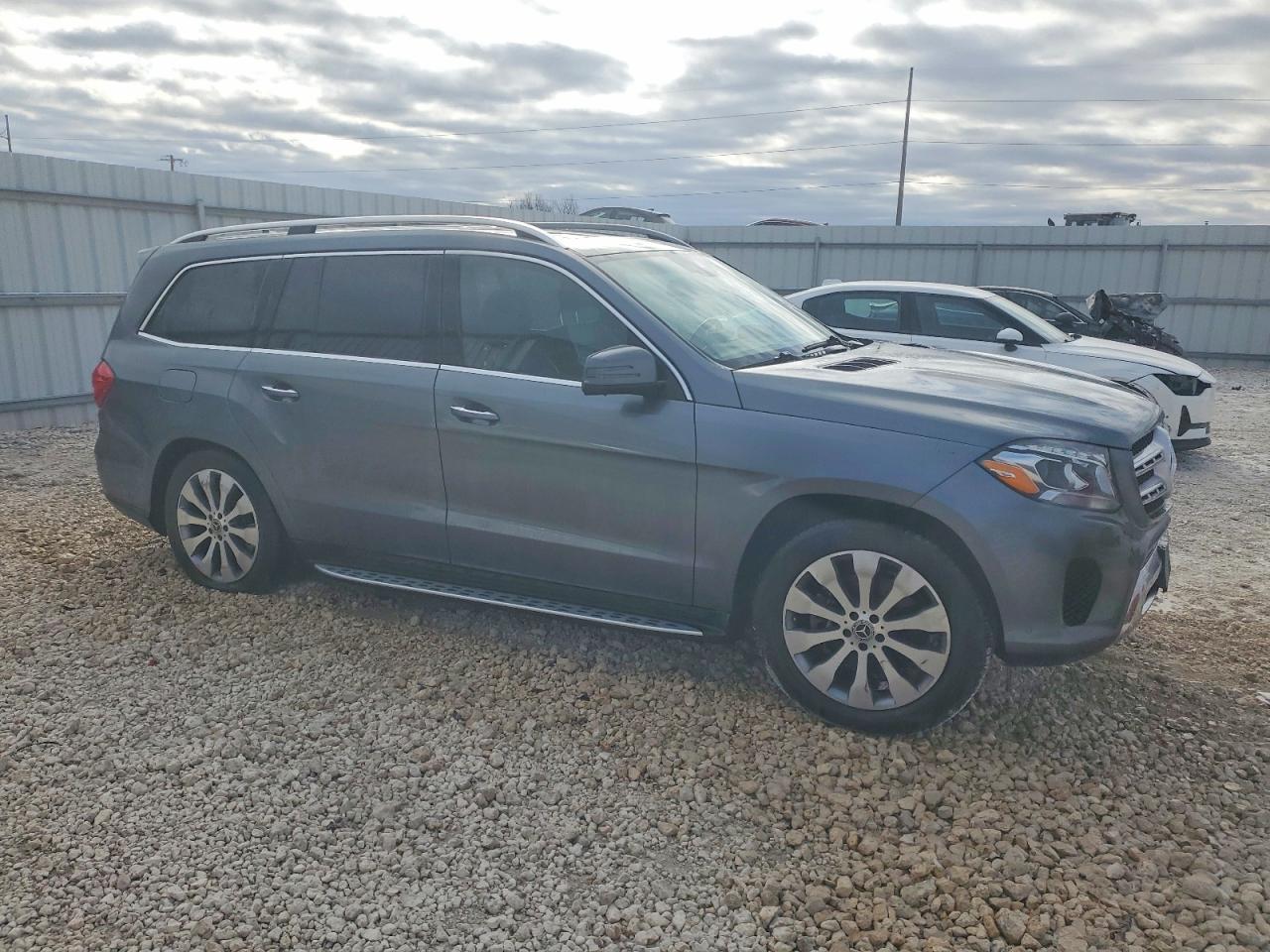 Mercedes-Benz Gls-class 450 4matic