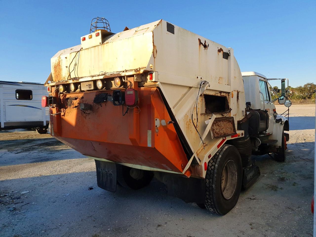 International 4000 Serie 4700