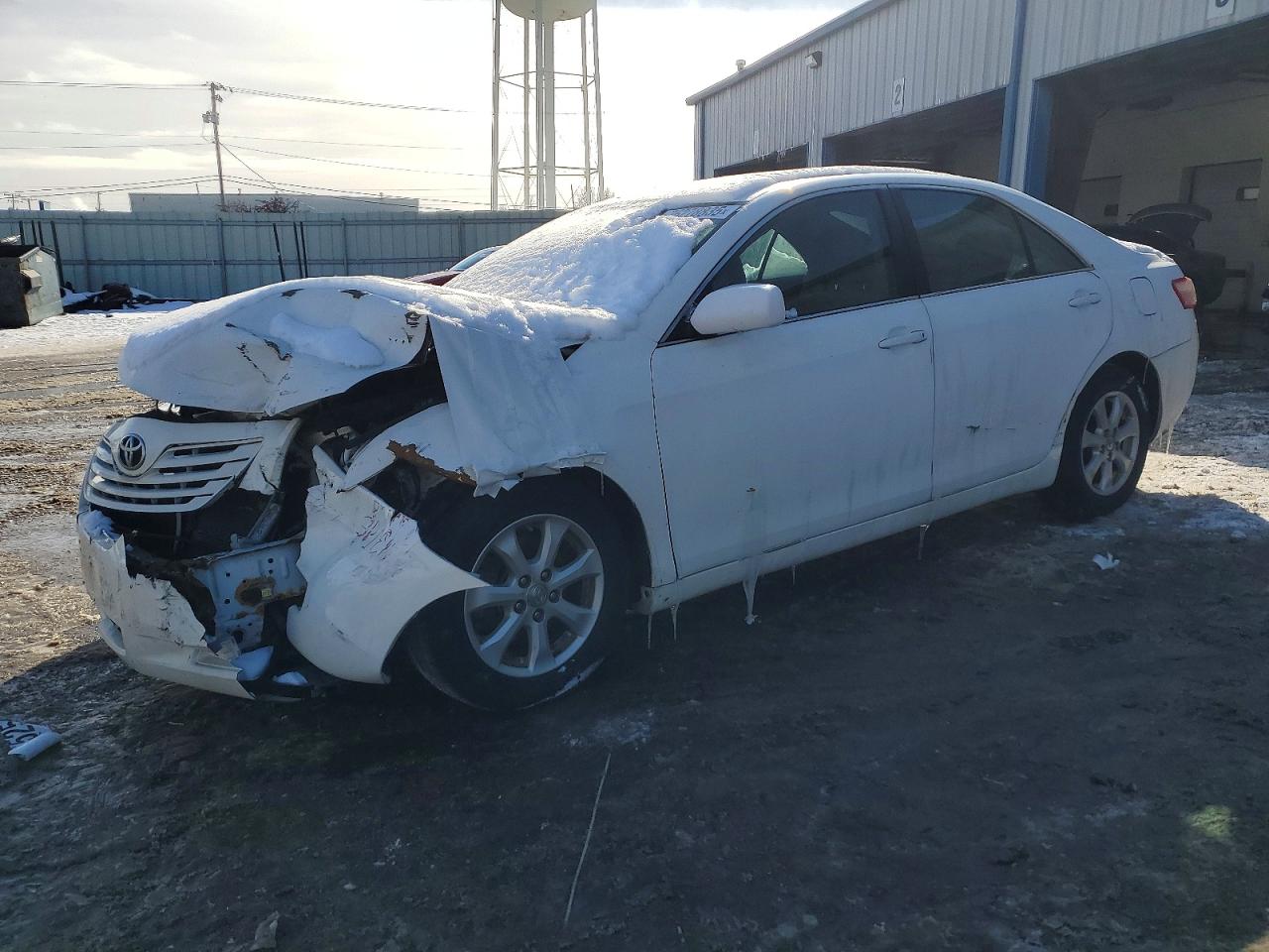 Salvage Toyota Camry Image