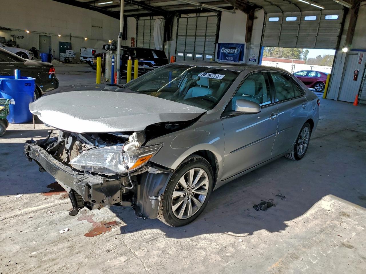 Salvage Toyota Camry Image