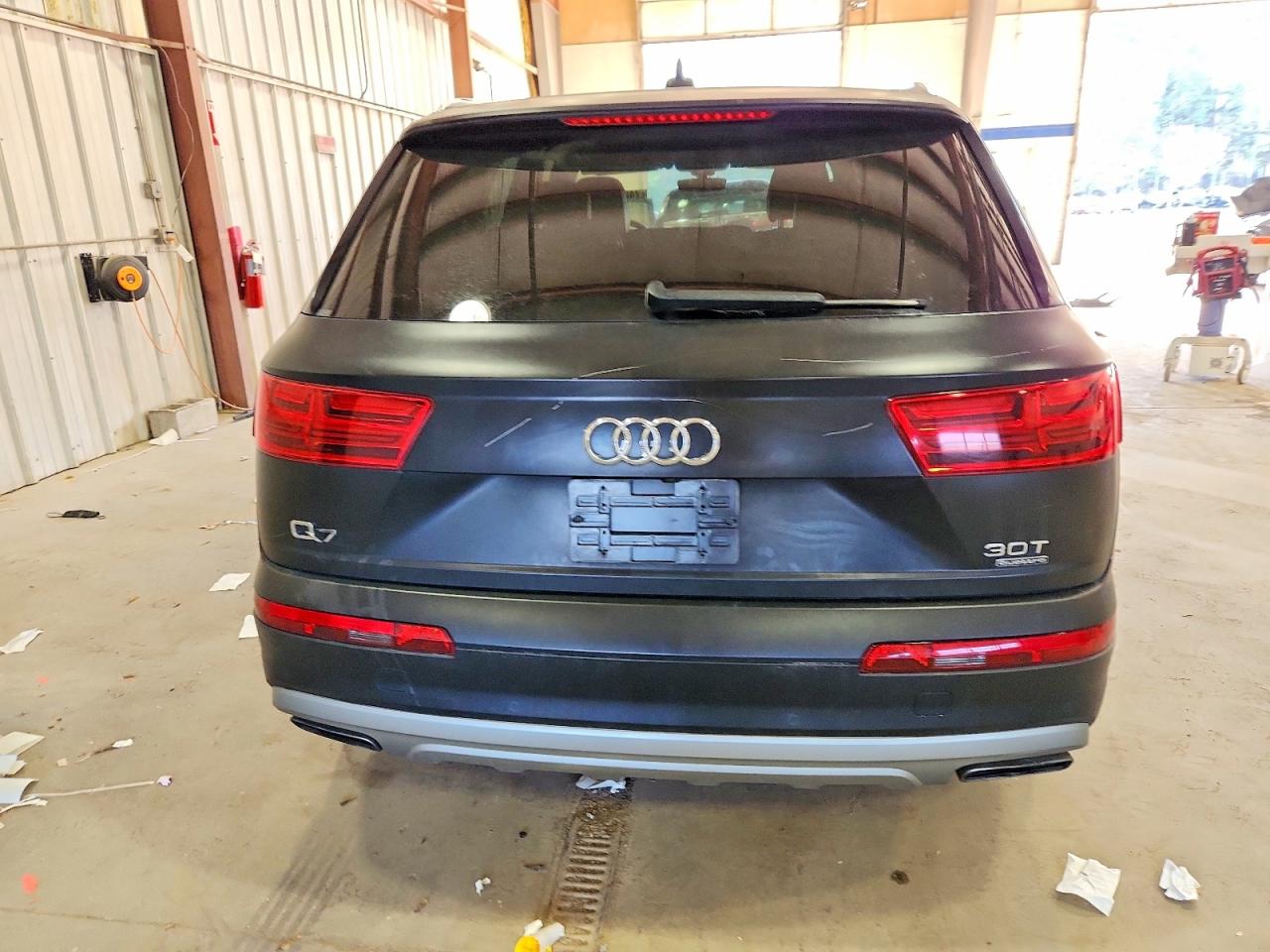 Audi Q7 Premium Plus