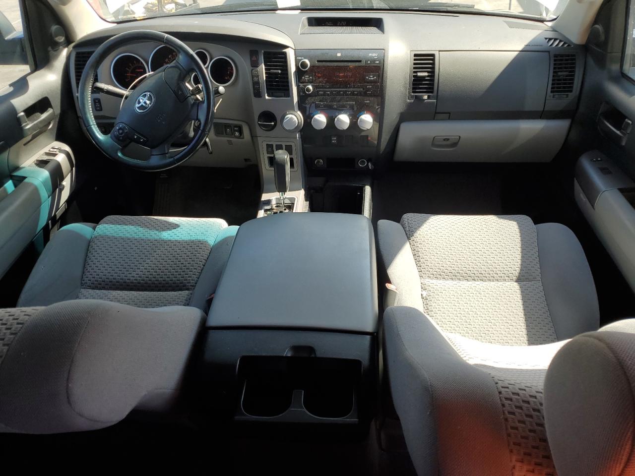 Toyota Tundra Double Cab Sr5