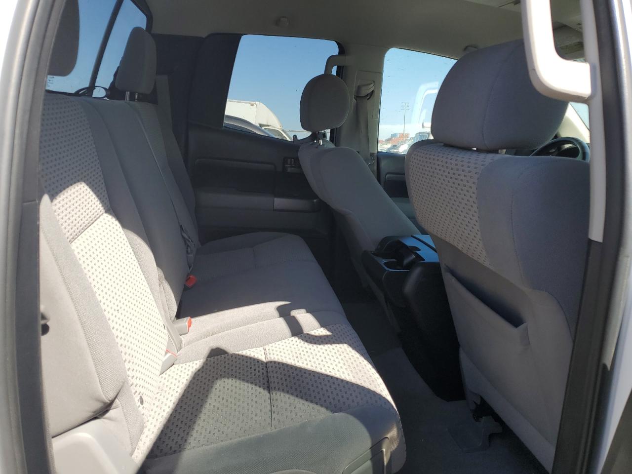 Toyota Tundra Double Cab Sr5