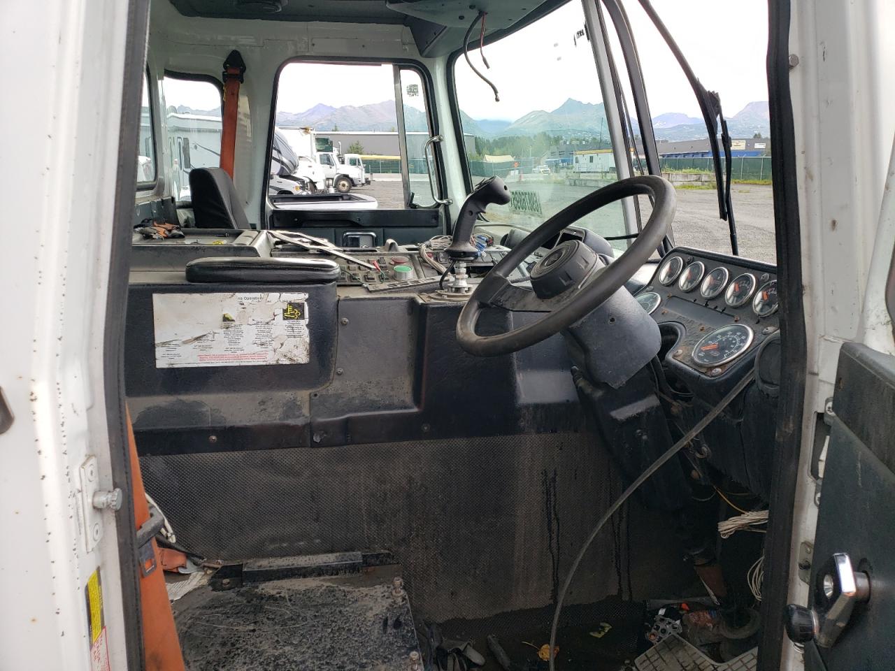 Autocar Llc Xpeditor