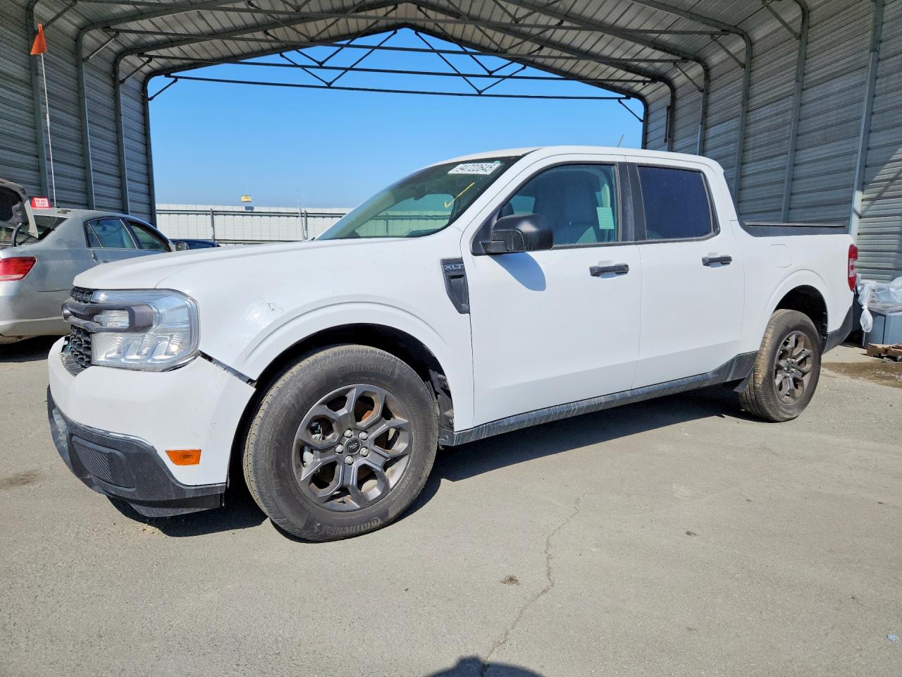 Salvage Ford Maverick Image