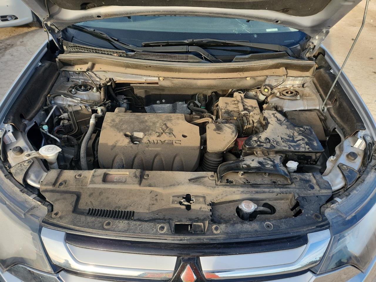 Mitsubishi Outlander Es