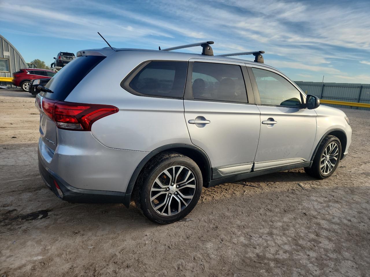 Mitsubishi Outlander Es