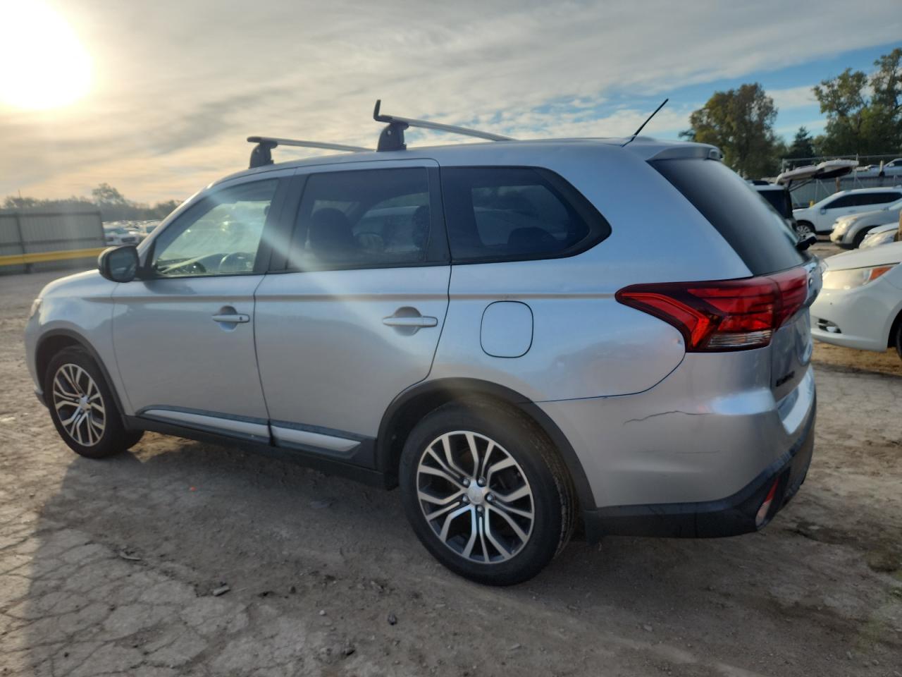 Mitsubishi Outlander Es