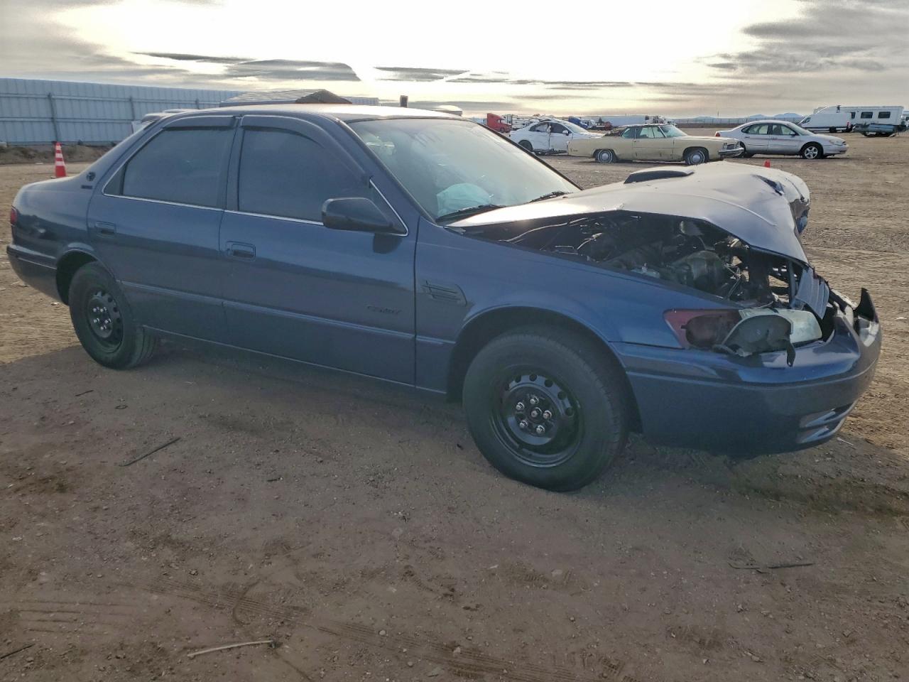 Toyota Camry Ce