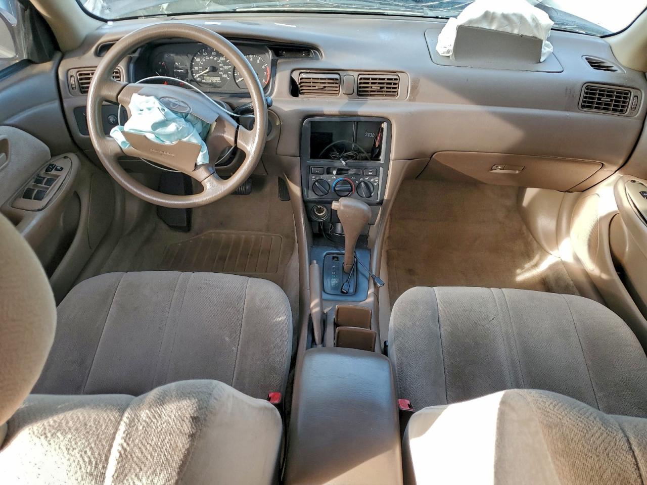 Toyota Camry Ce