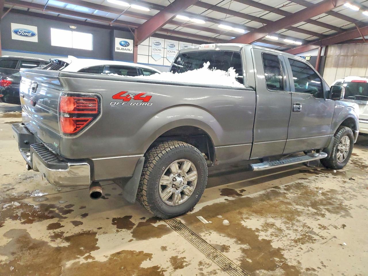 Ford F-150 Super Cab