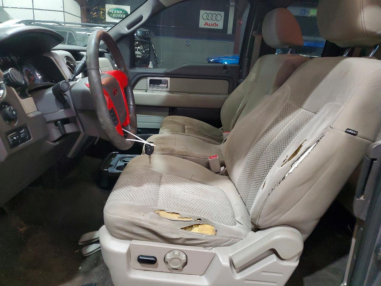 Ford F-150 Super Cab