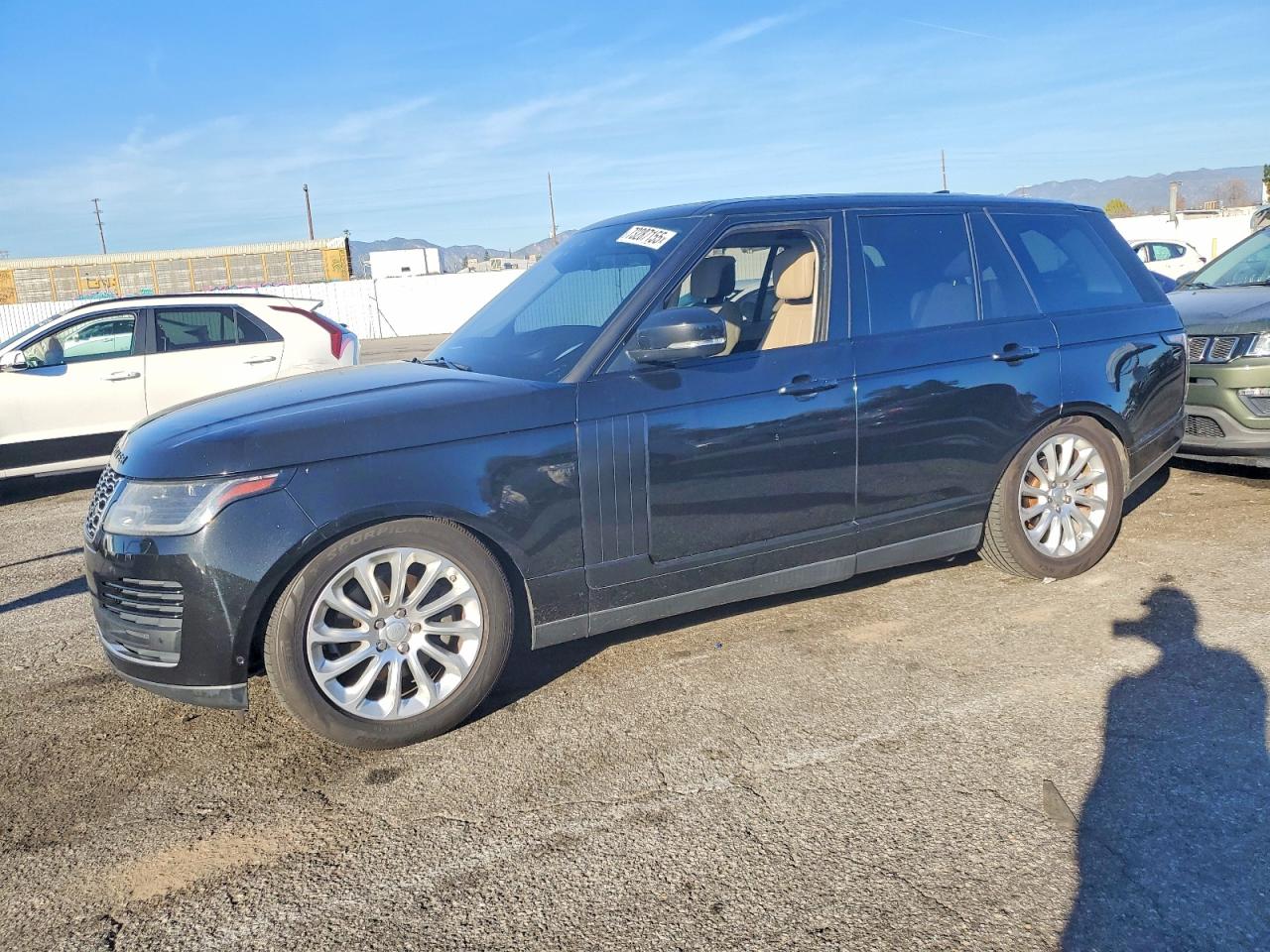 Salvage Land Rover Range Rover Image