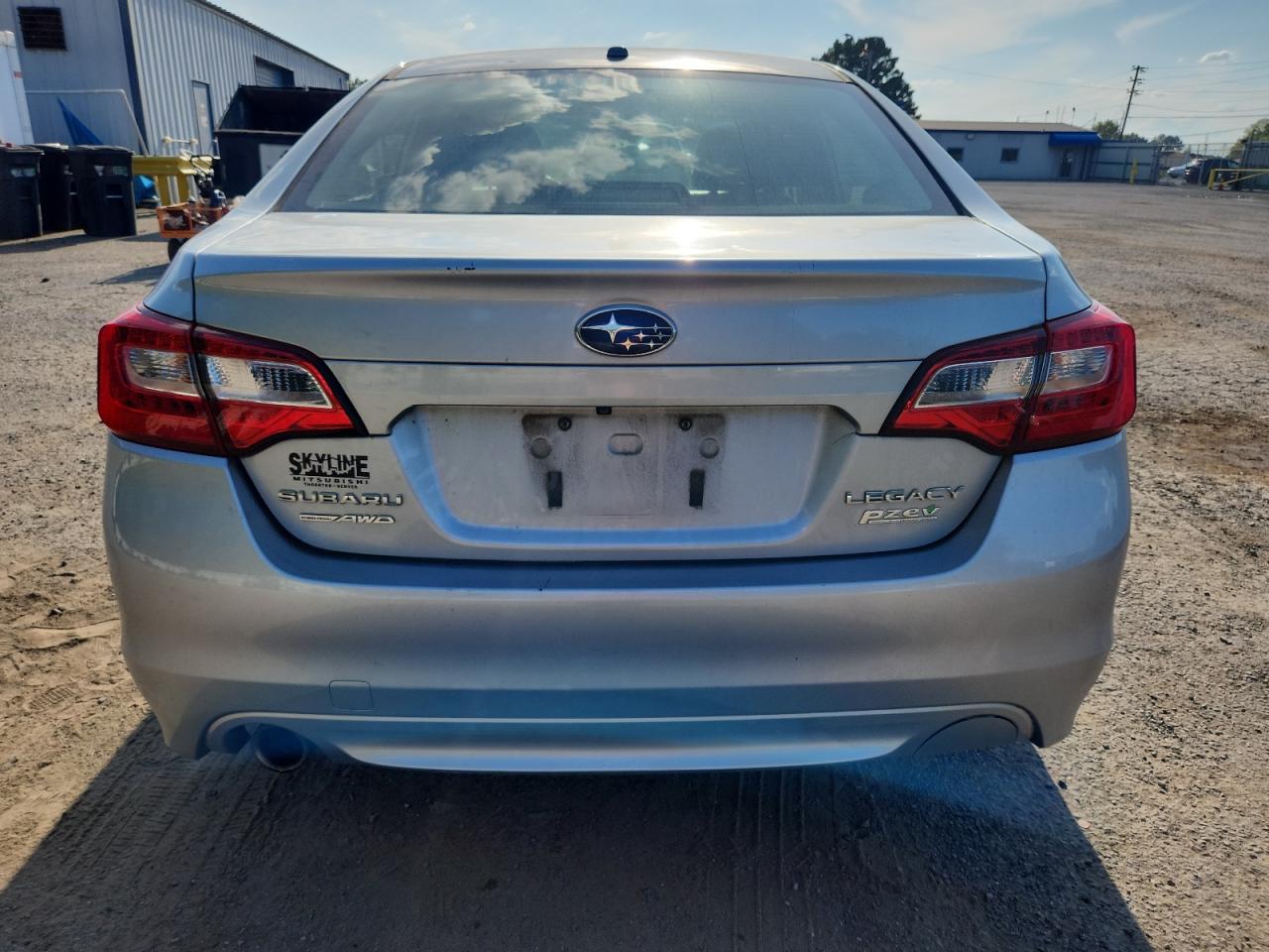 Subaru Legacy 2.5i Premium