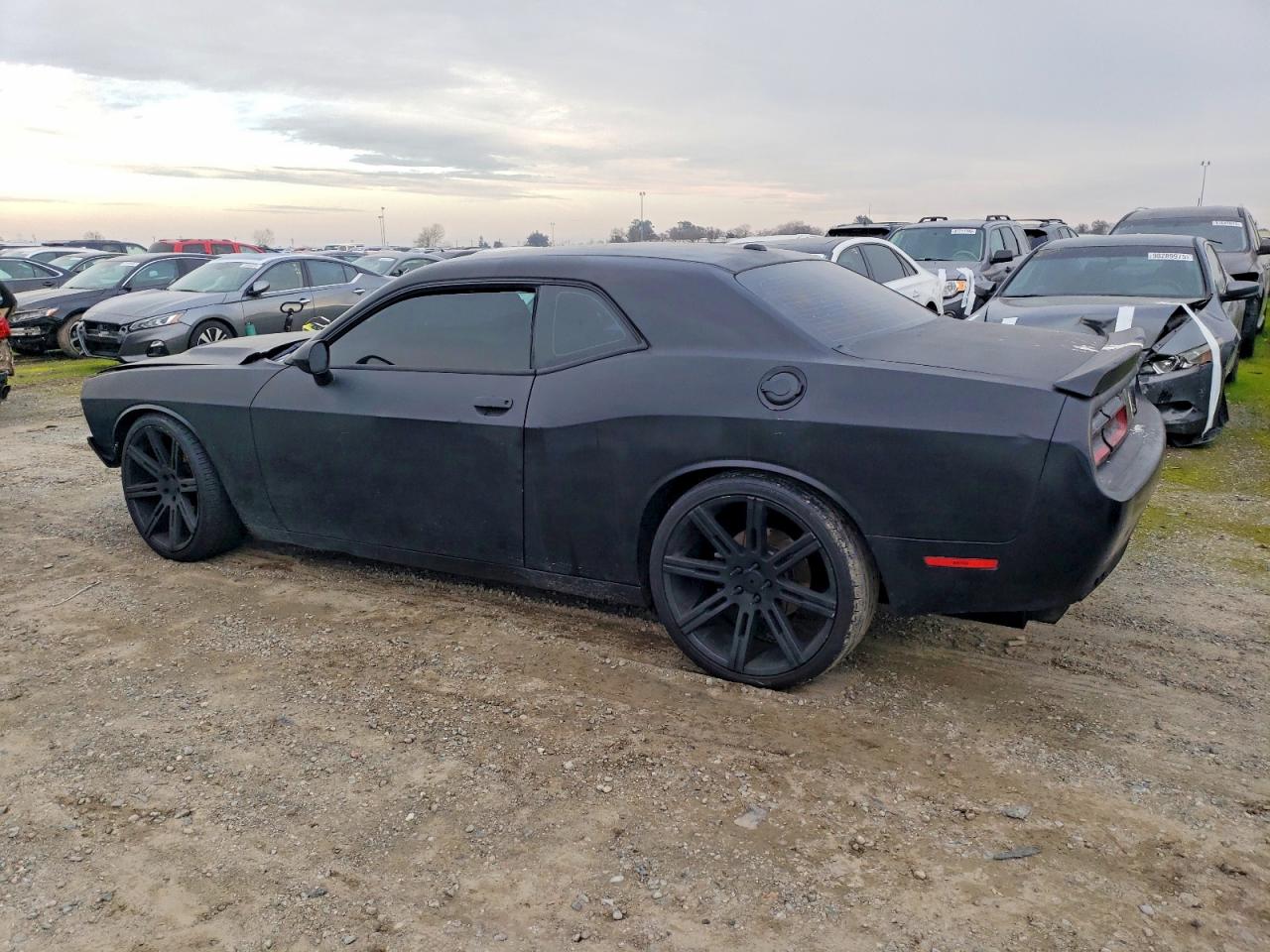 Dodge Challenger Sxt