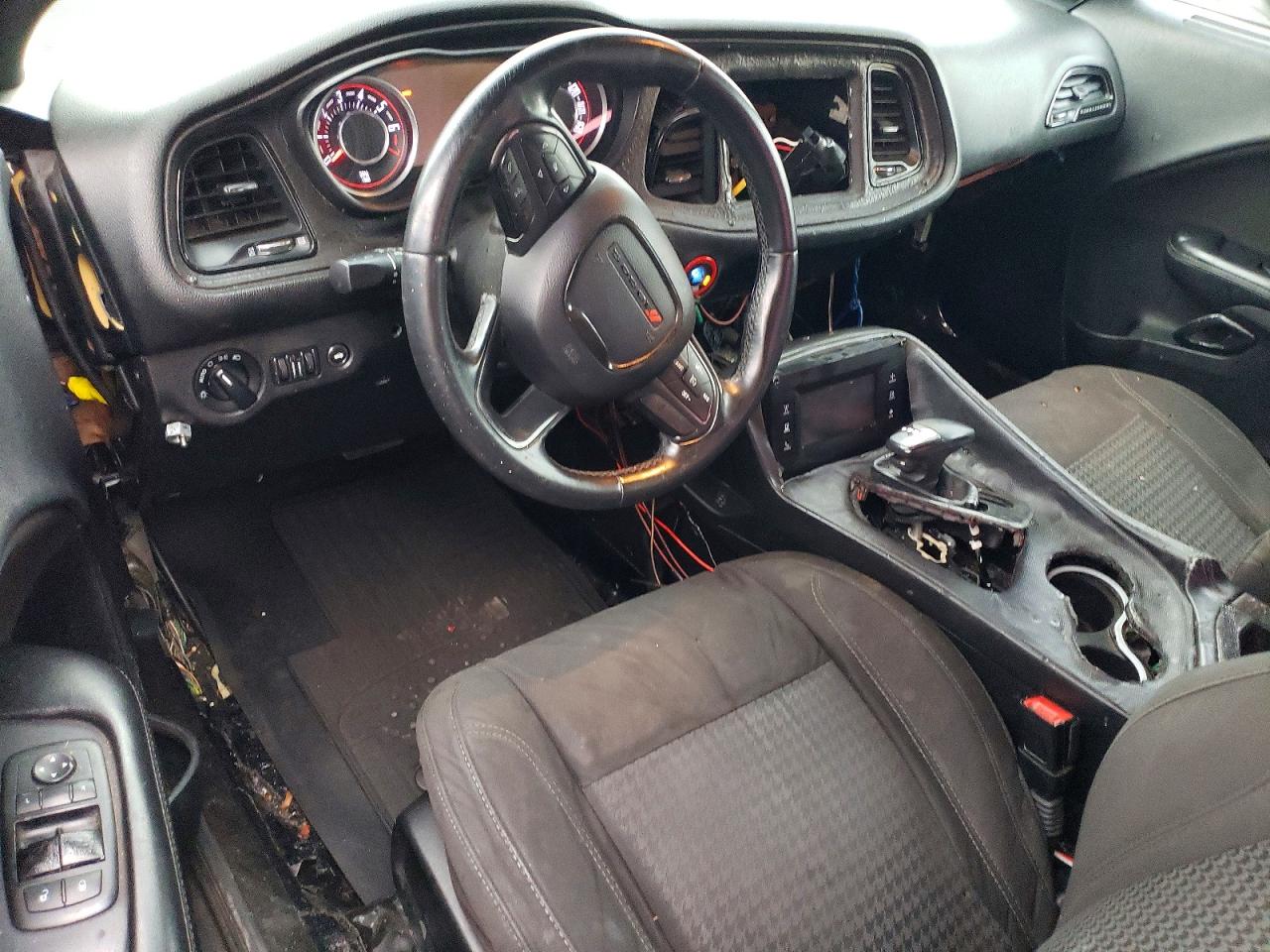Dodge Challenger Sxt