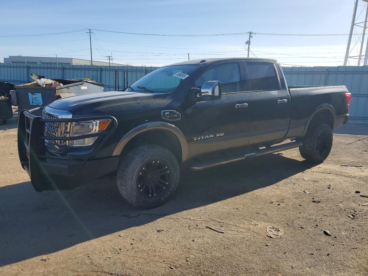 Salvage Nissan Titan Image