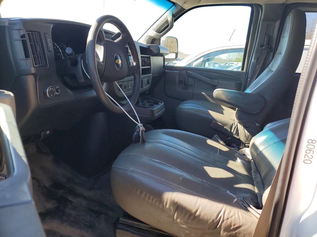 Chevrolet Express Ls
