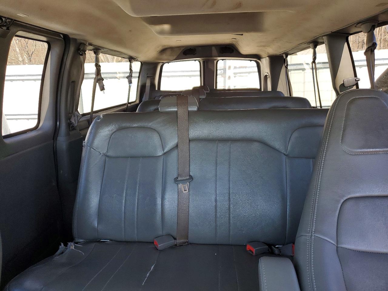 Chevrolet Express Ls
