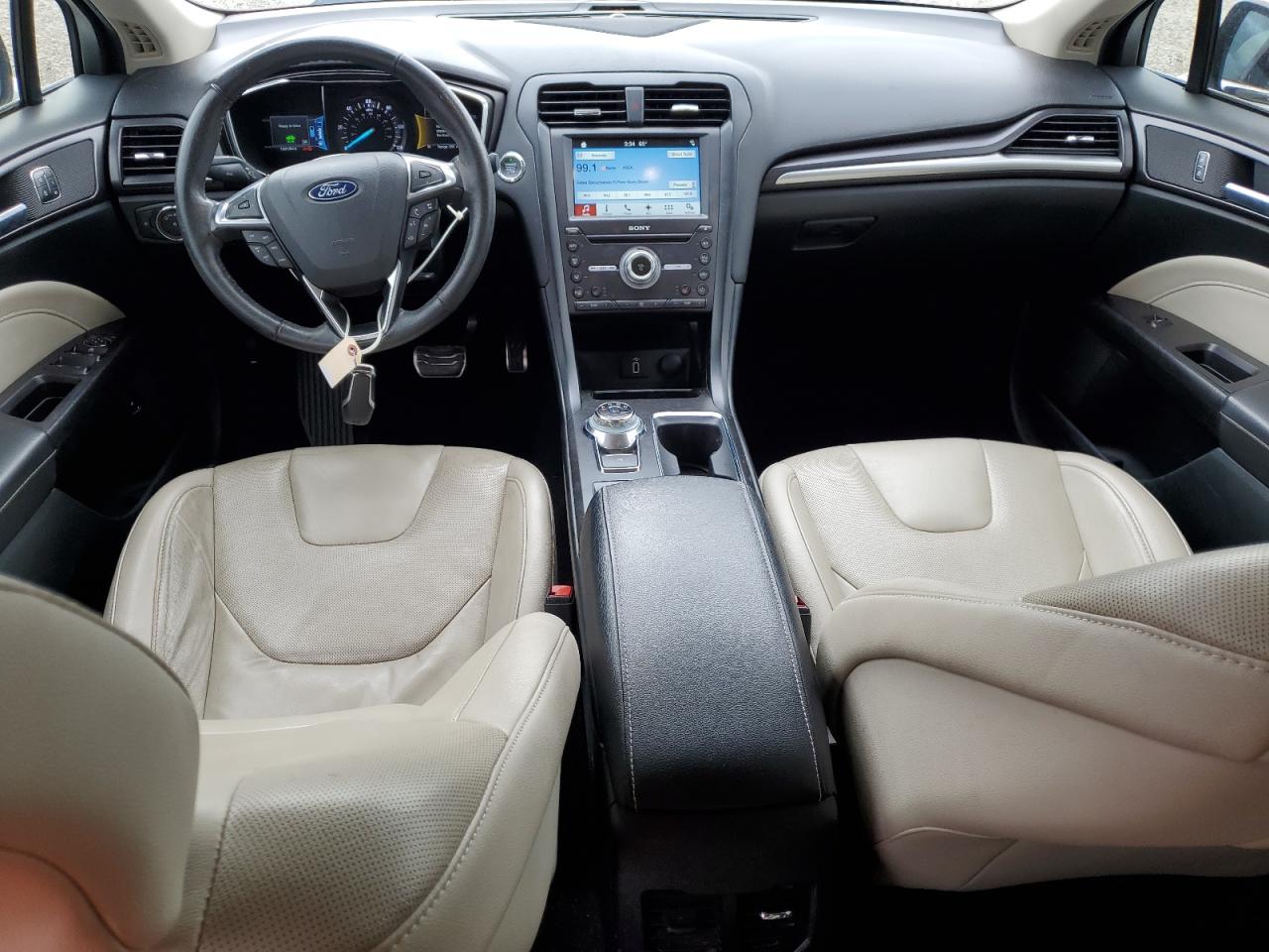 Ford Fusion Titanium/platinum Hev