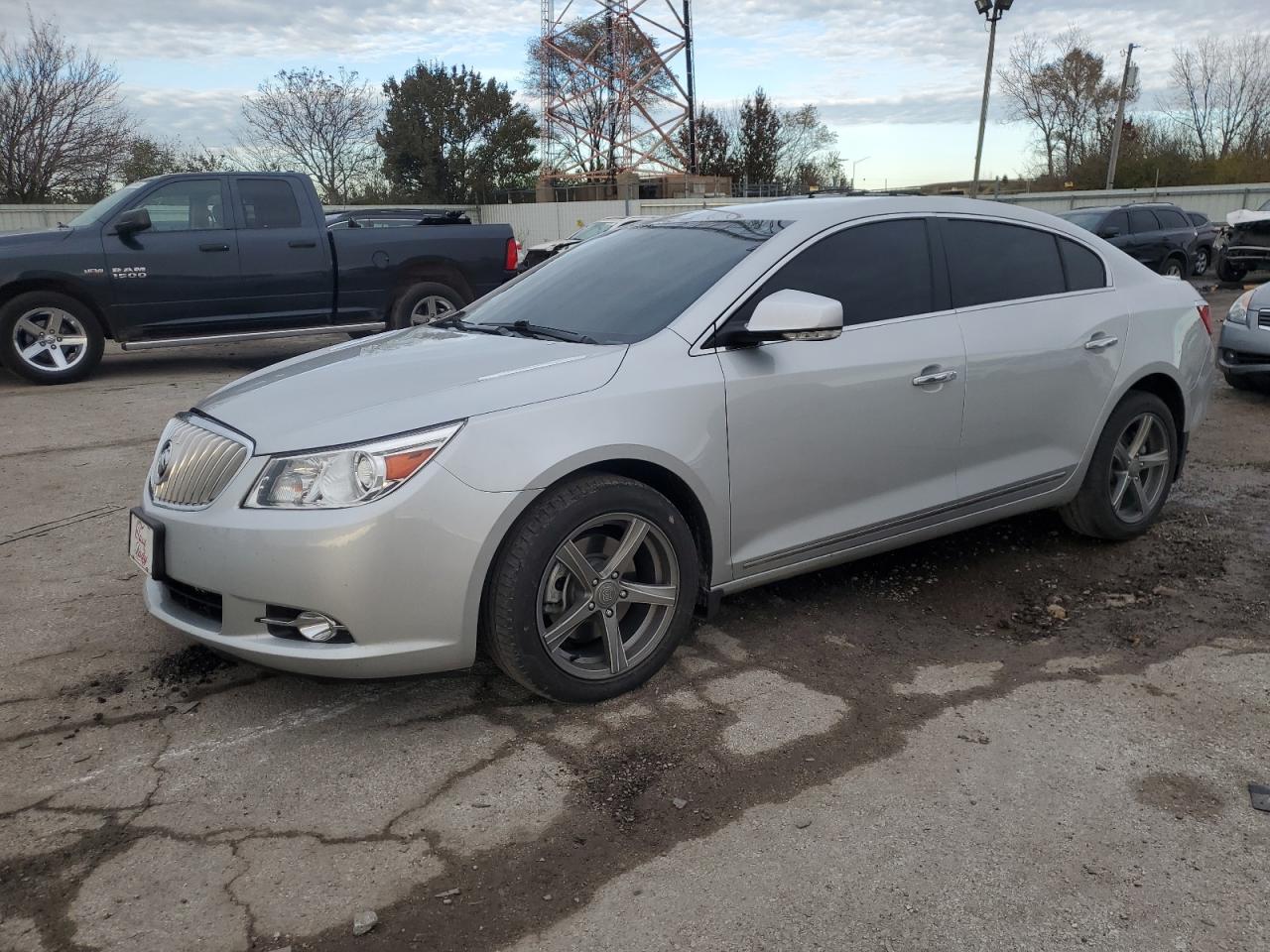 Salvage Buick LaCrosse Image