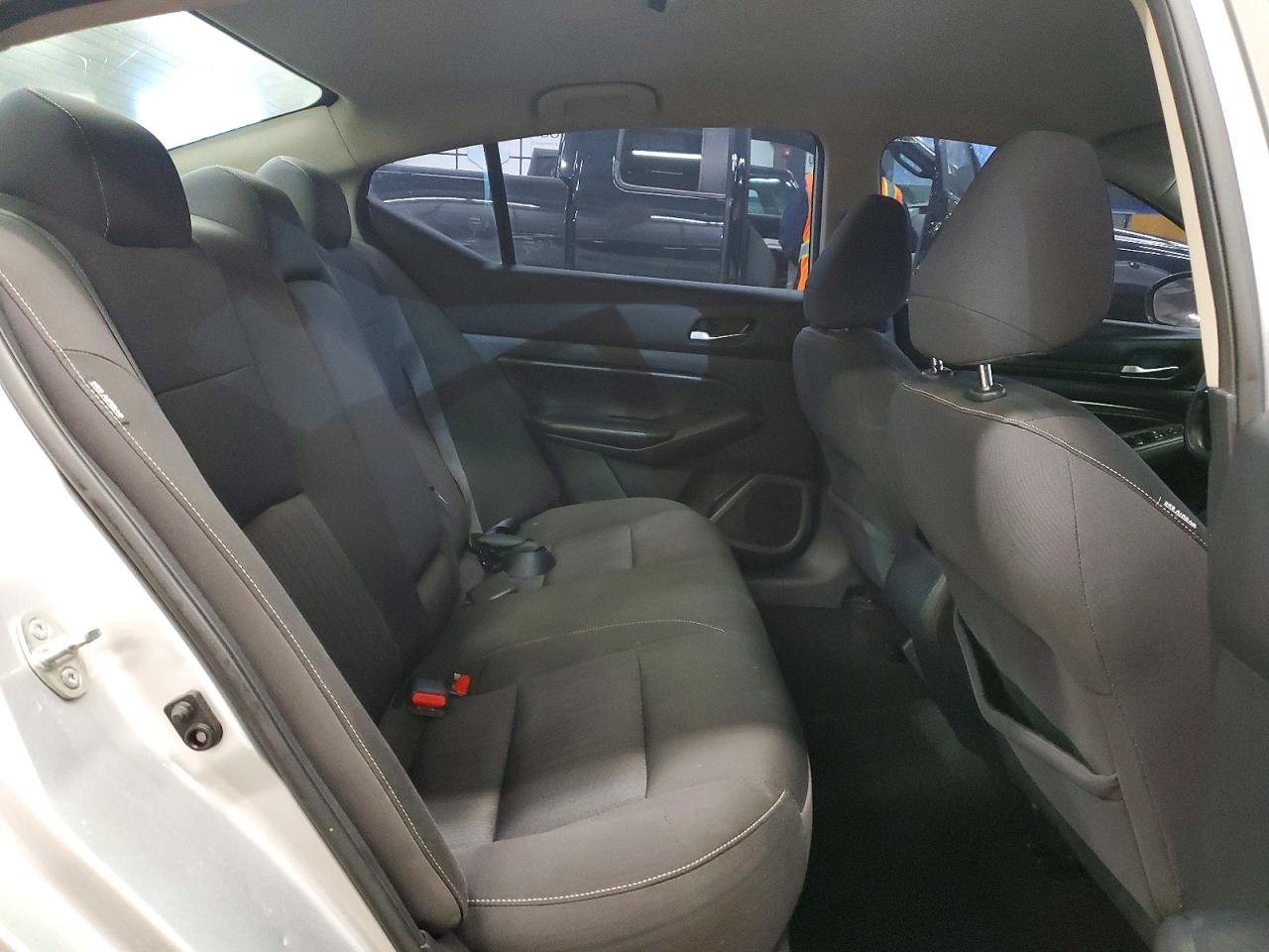 Nissan Altima S