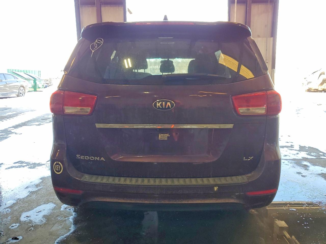 Kia Sedona Lx