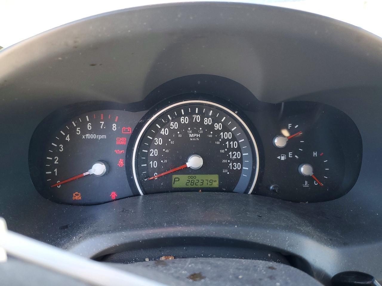 Kia Sedona Lx