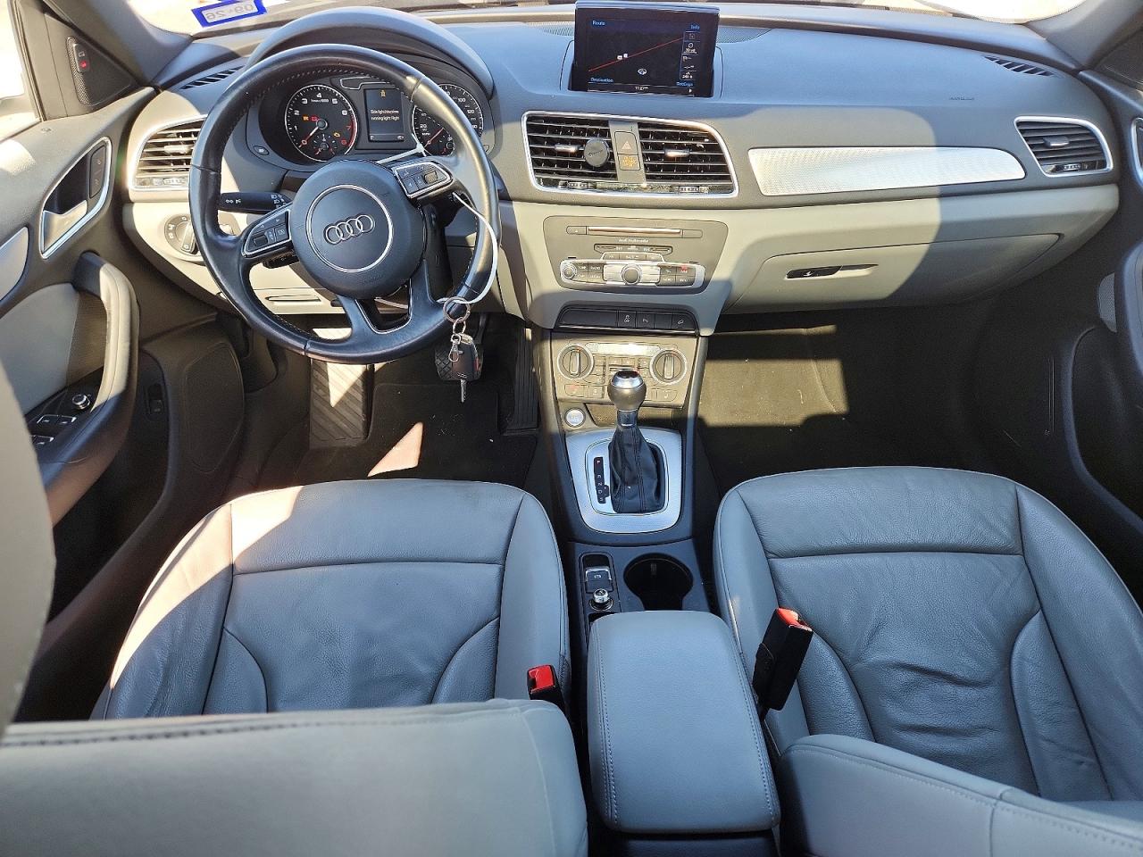 Audi Q3 Premium Plus