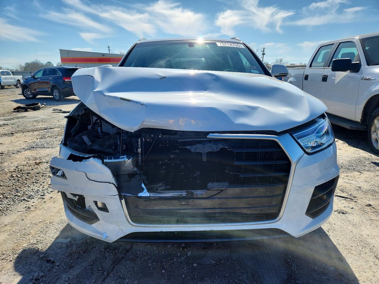 Audi Q3 Premium Plus