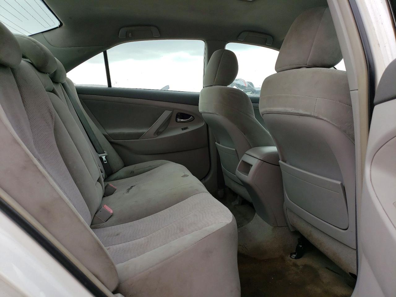 Toyota Camry Base