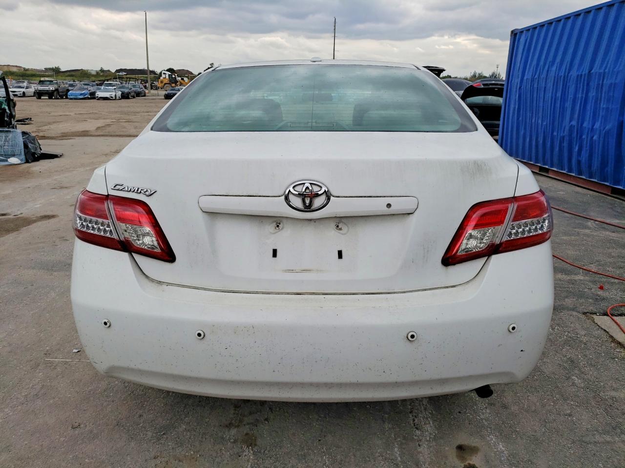 Toyota Camry Base
