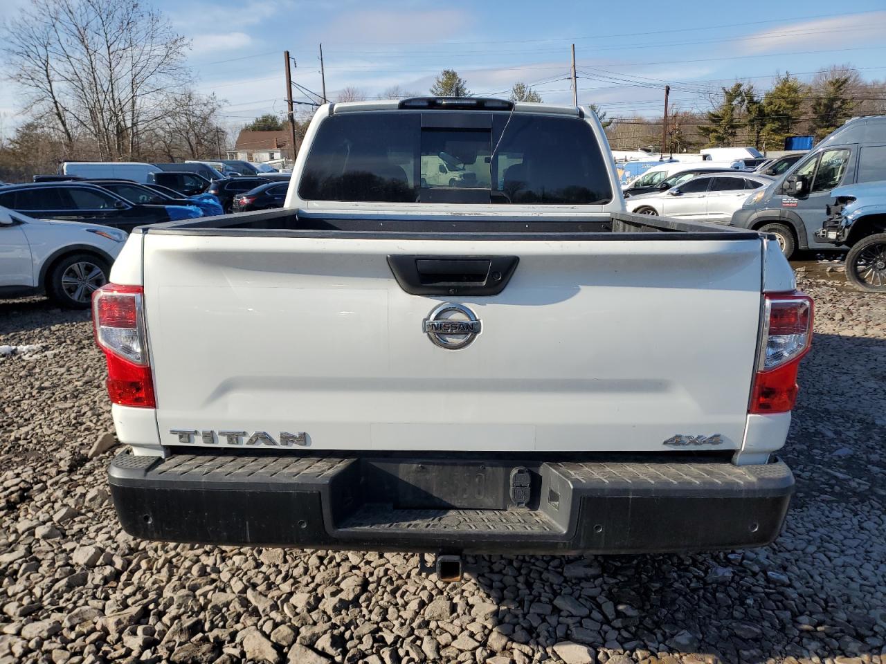 Nissan Titan S