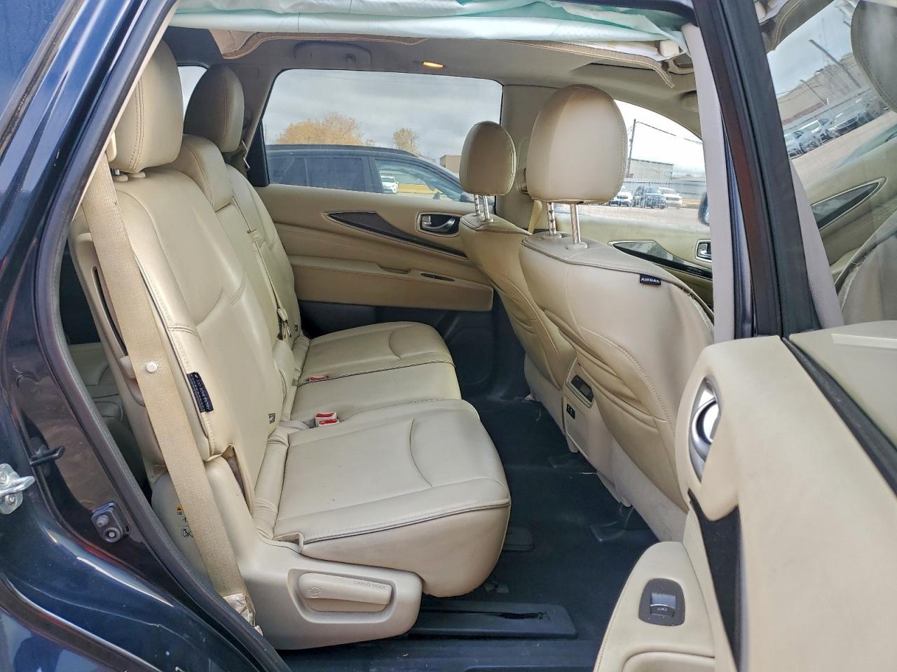 INFINITI Qx Luxe