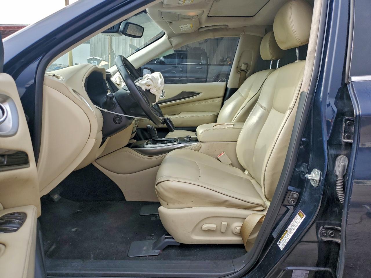INFINITI Qx Luxe