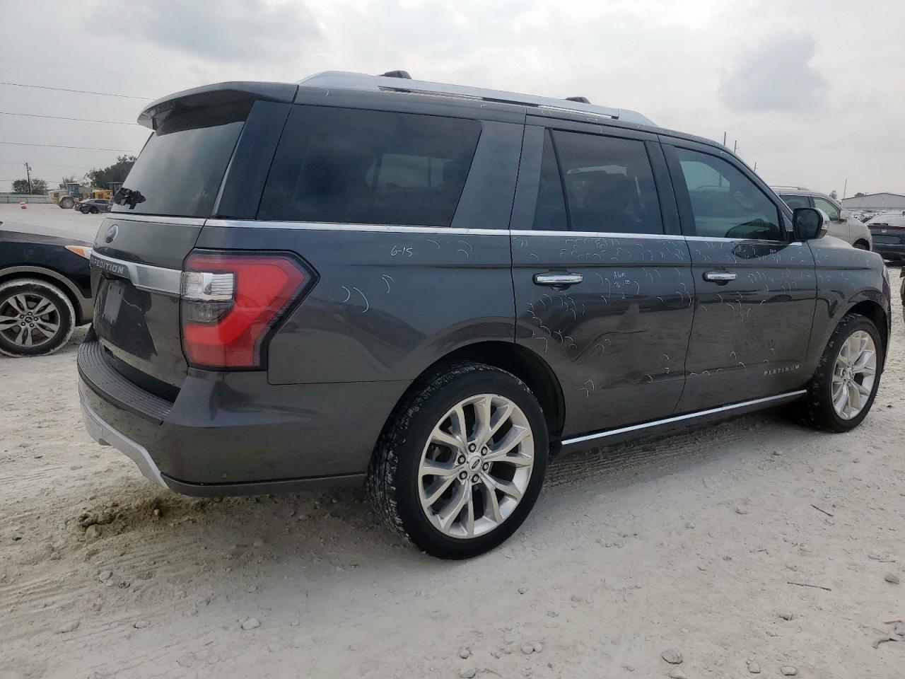 Ford Expedition Platinum