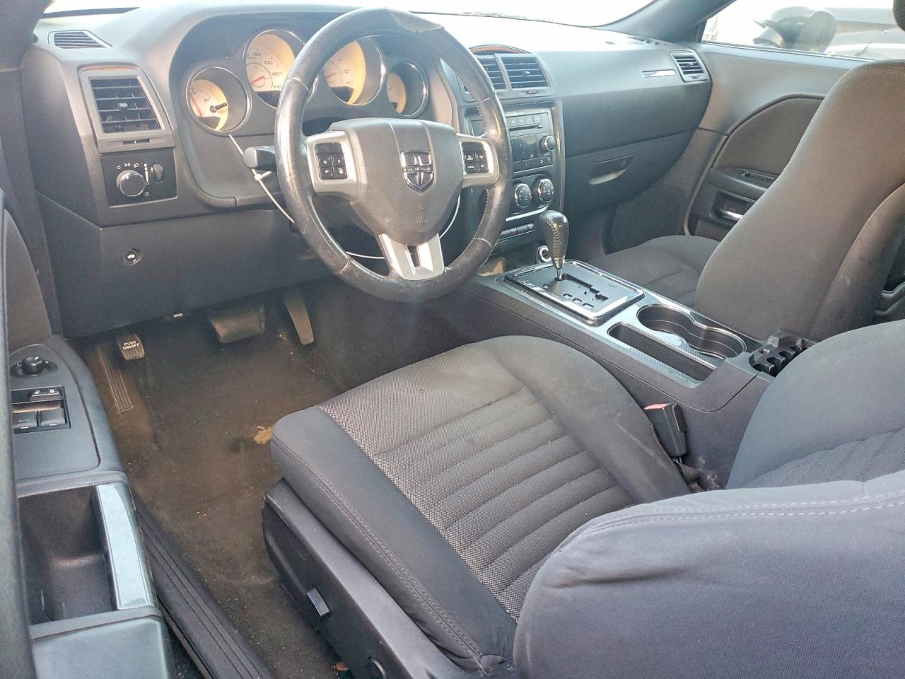 Dodge Challenger Sxt
