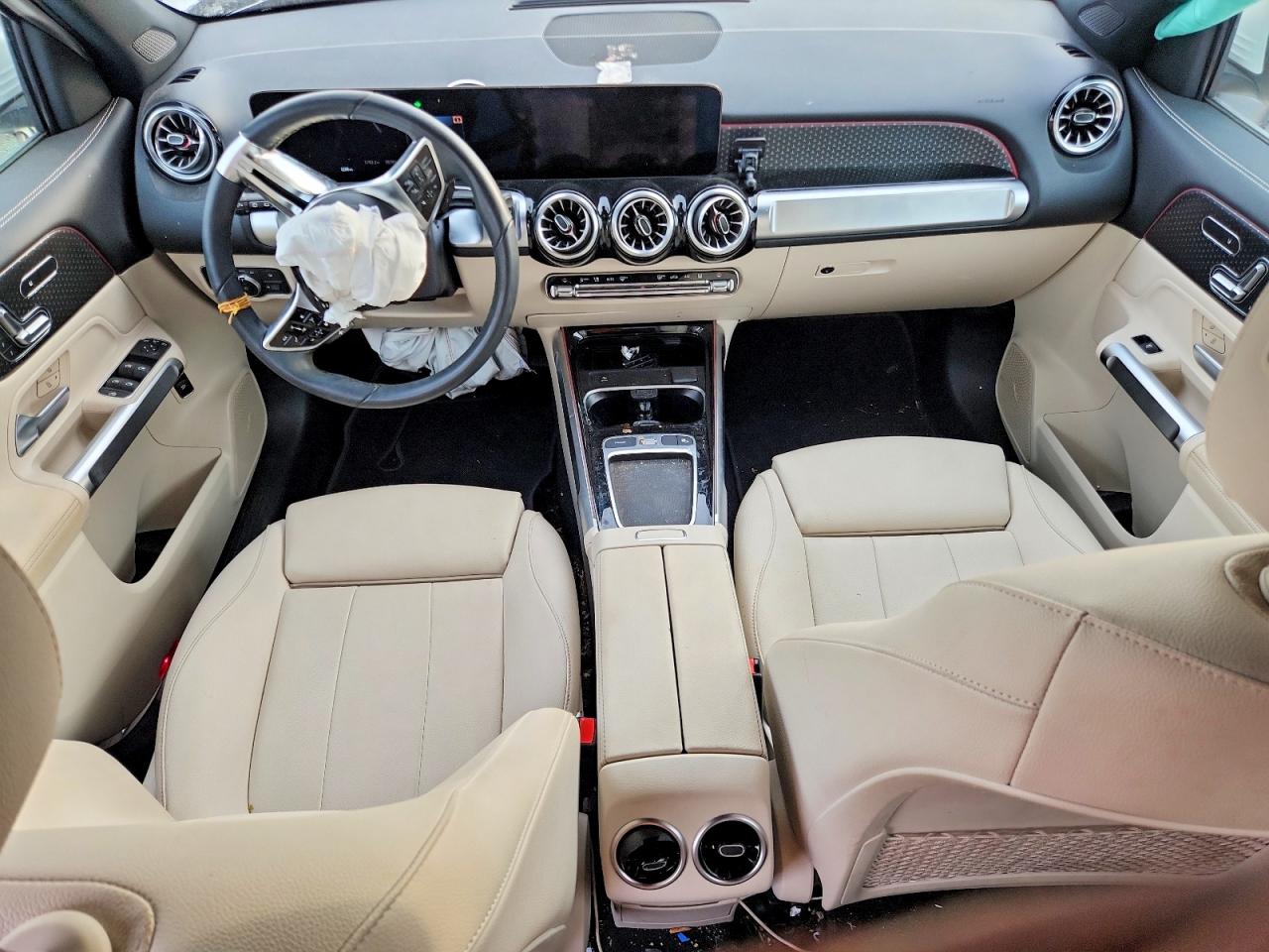 Mercedes-Benz EQB 300 4matic